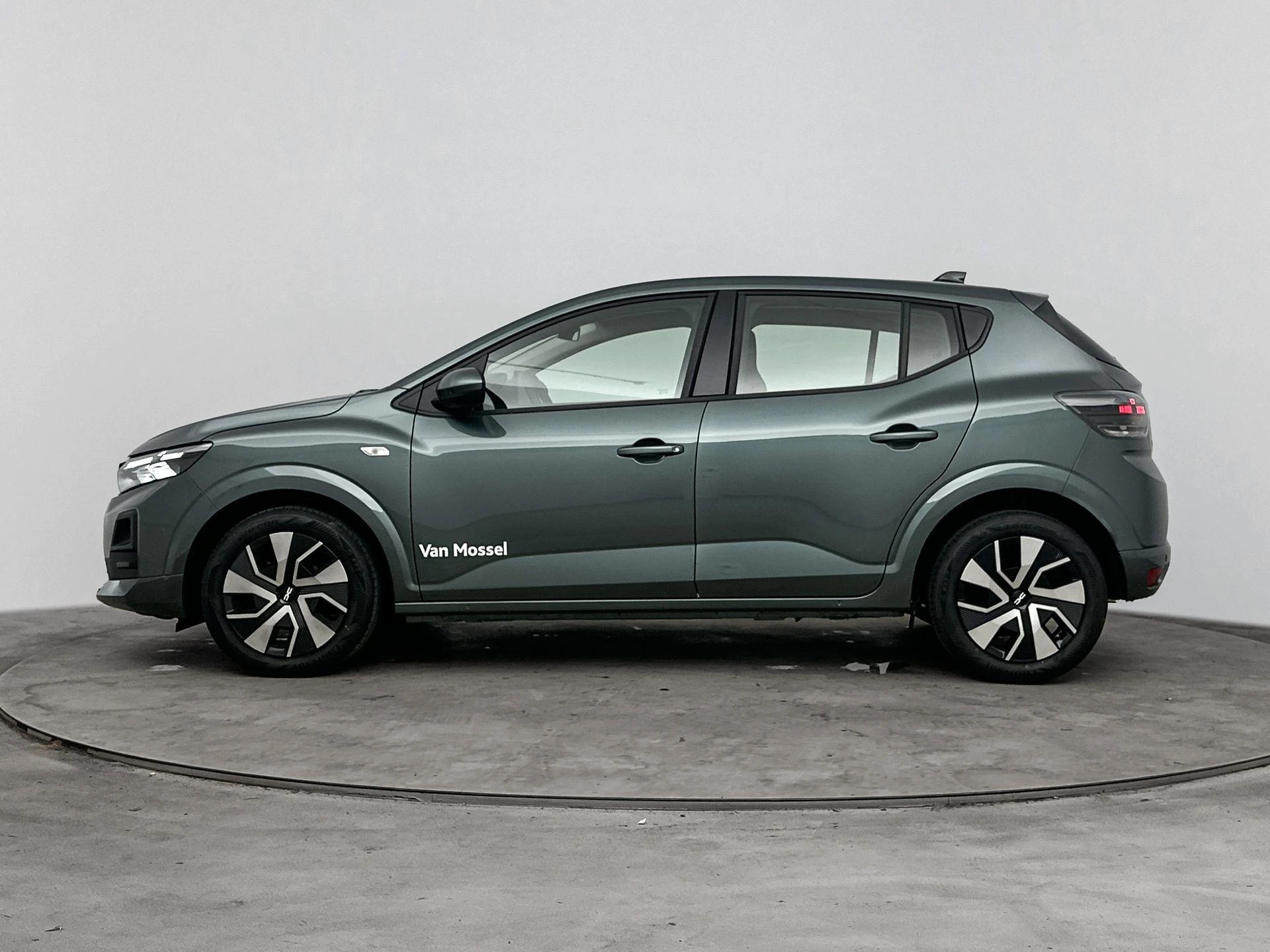 Dacia-Sandero-image-1