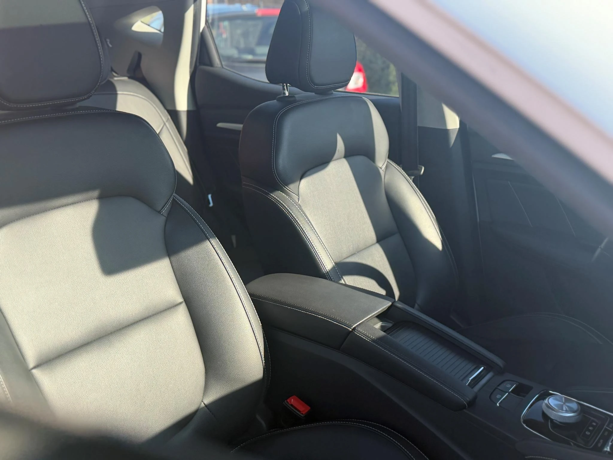 MG-ZS EV-image-6