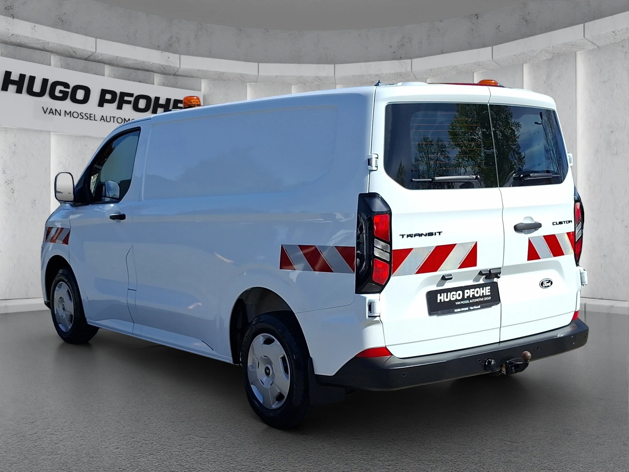 Ford Transit Custom Trend Kasten 2.0 EB 300 L1 LED | AHK | RFK | PDC | BT