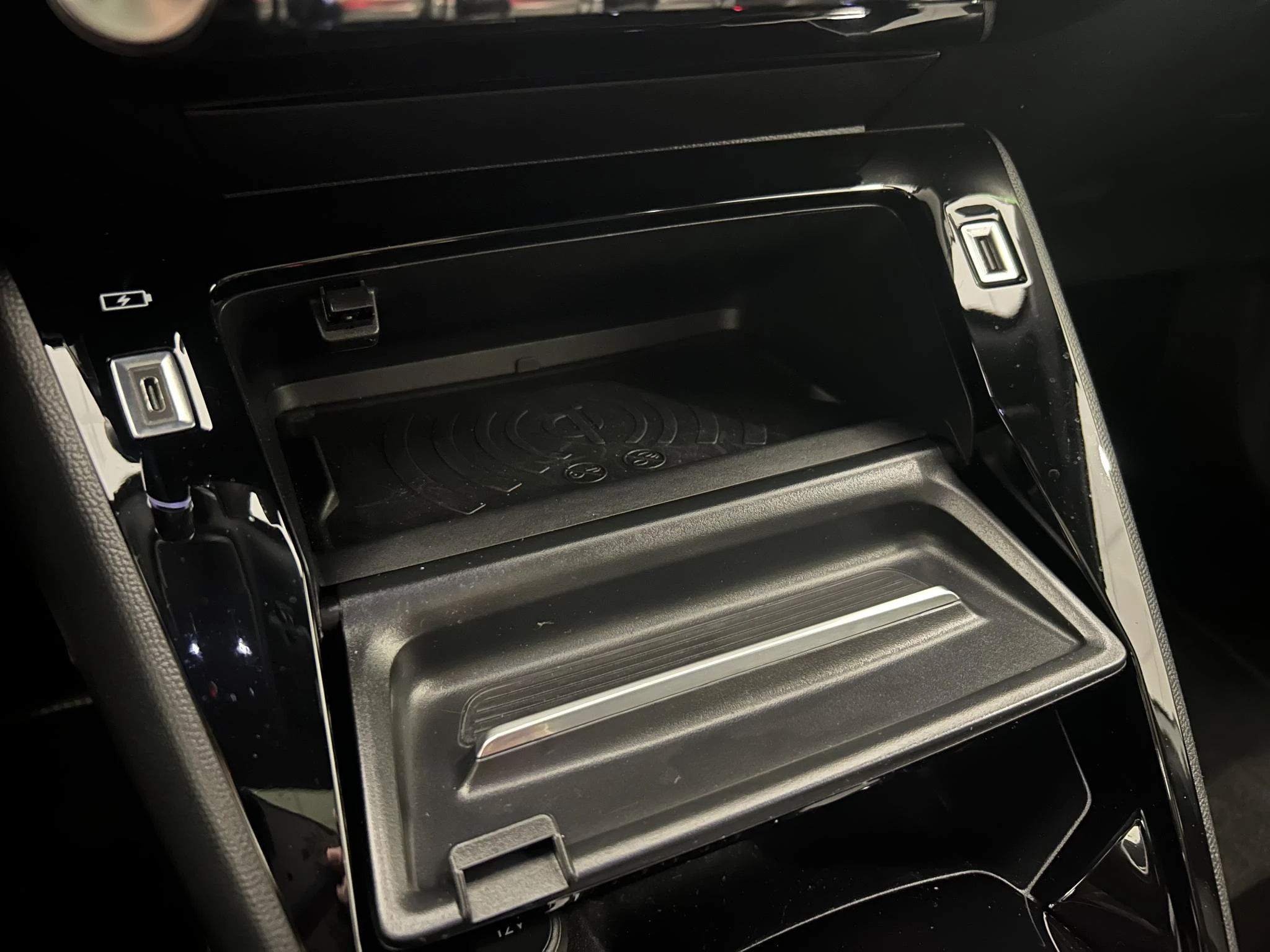 Peugeot-2008-image-16