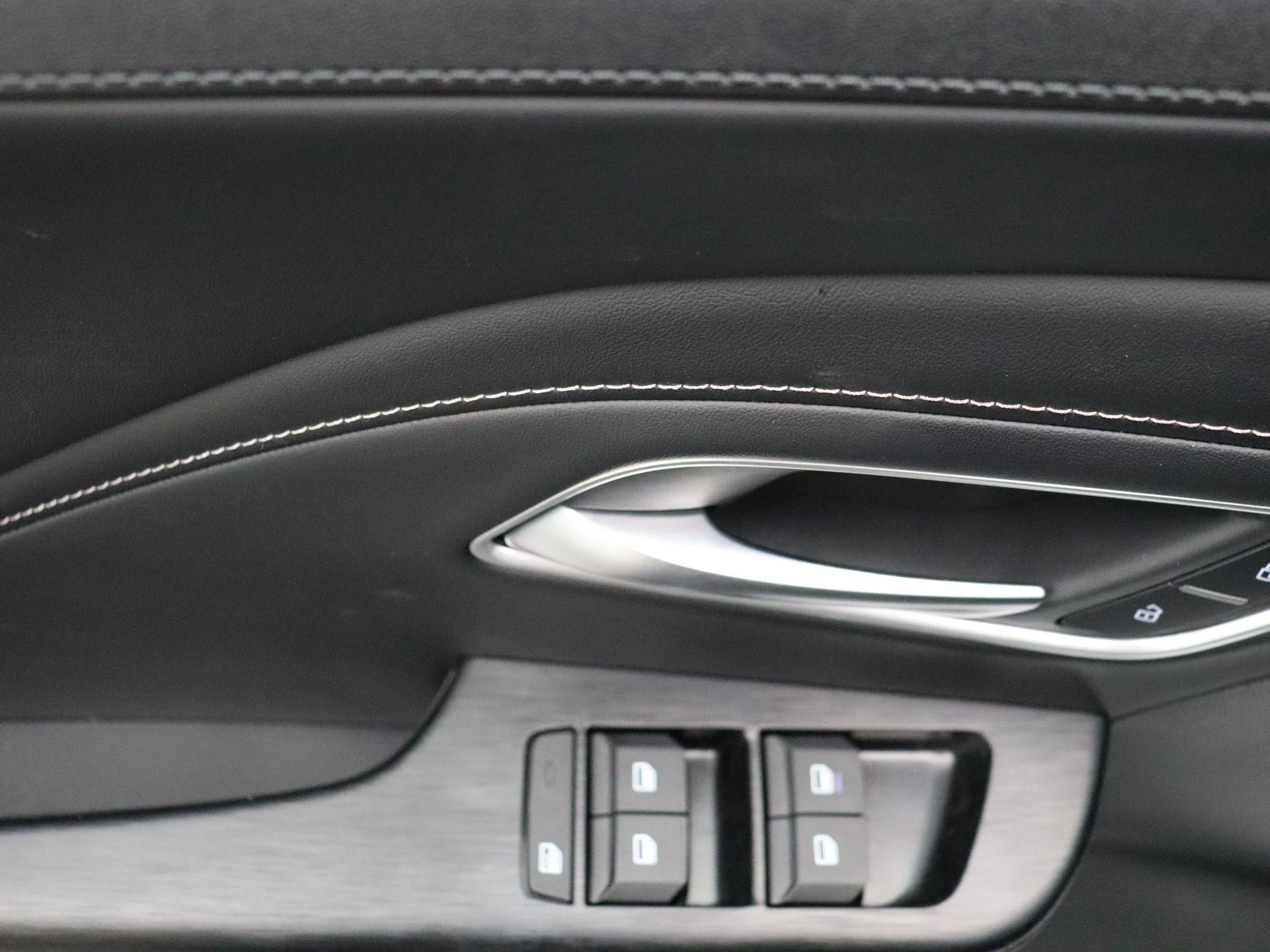 MG-ZS-image-9