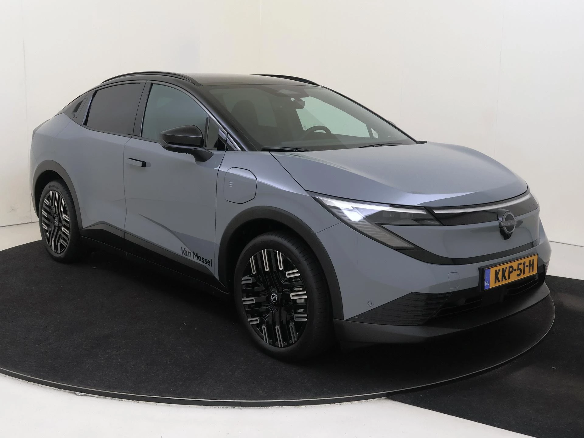 Nissan-Leaf-image-1