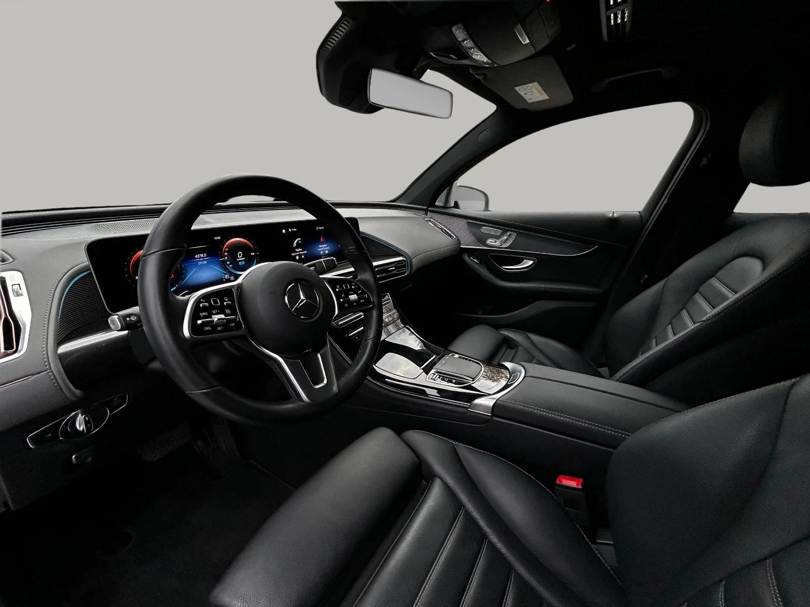 Mercedes-Benz-EQC-image-9