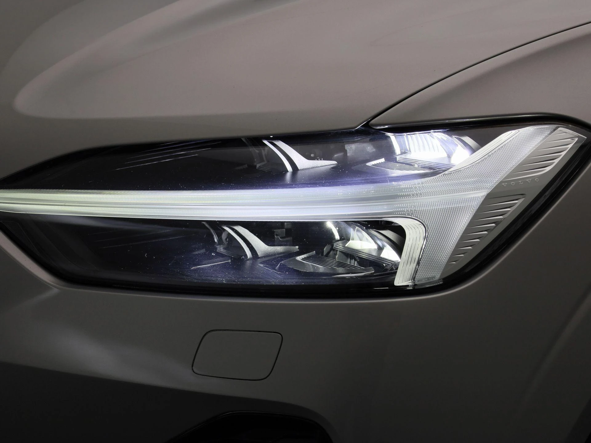 Volvo-XC60-image-16
