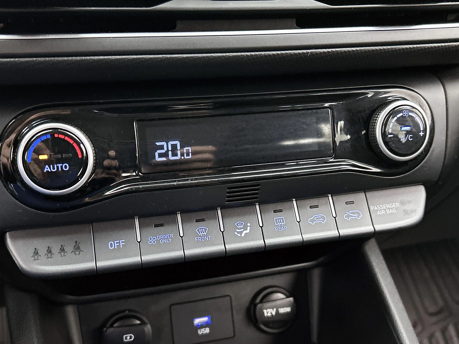 Hyundai-Kona-image-17