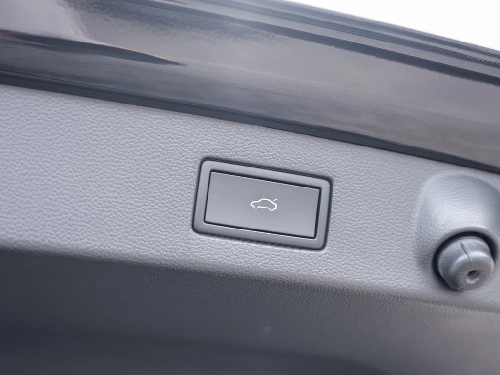 Volkswagen-Arteon-image-19