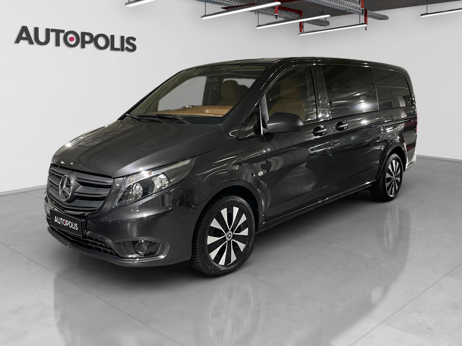Mercedes-Benz-Vito-image-0