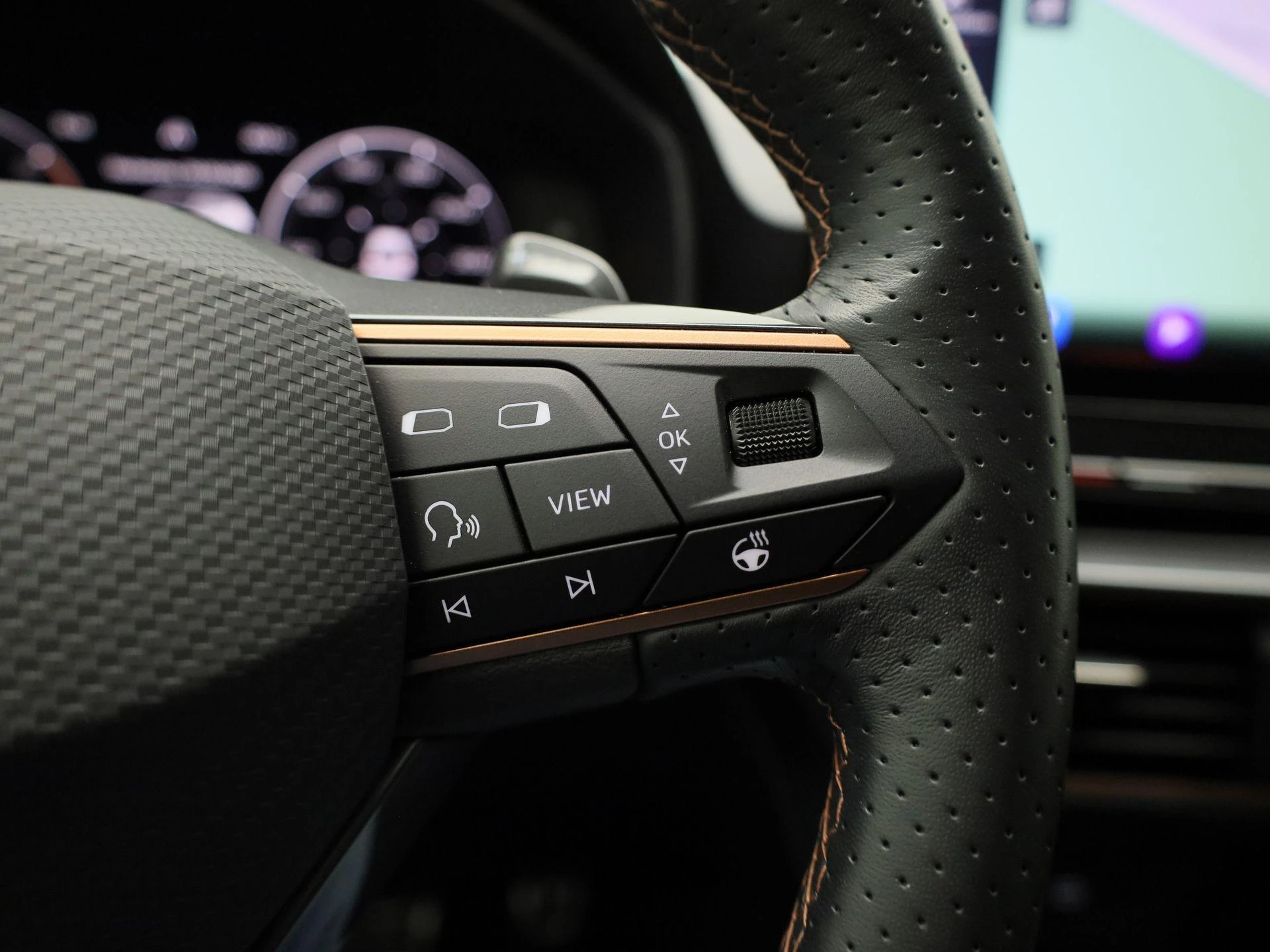 CUPRA-Leon-image-17