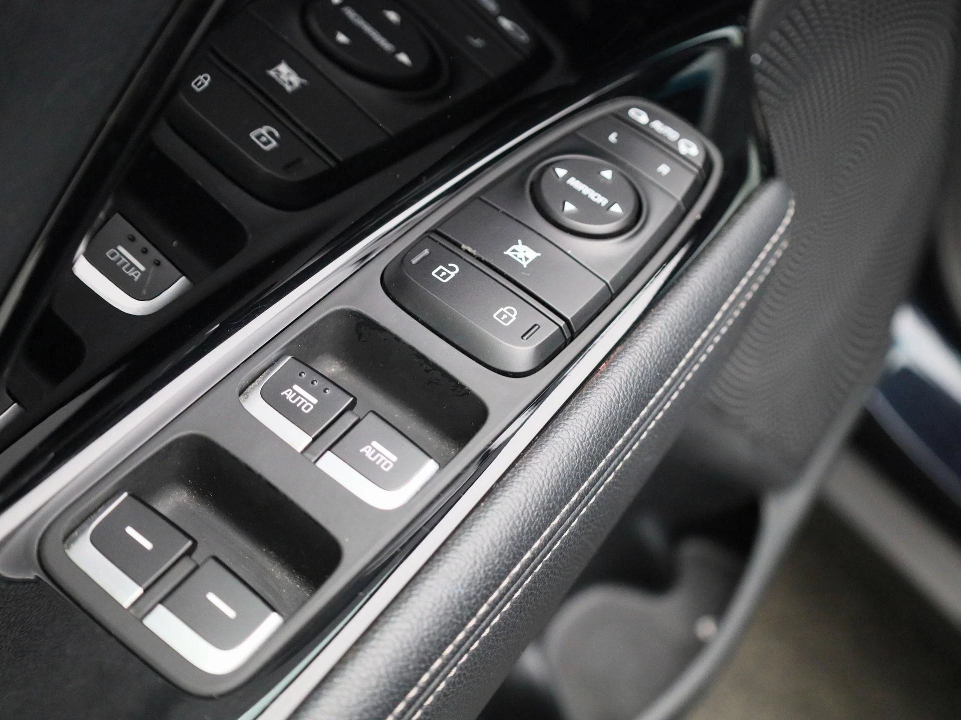 Kia-Niro-image-28