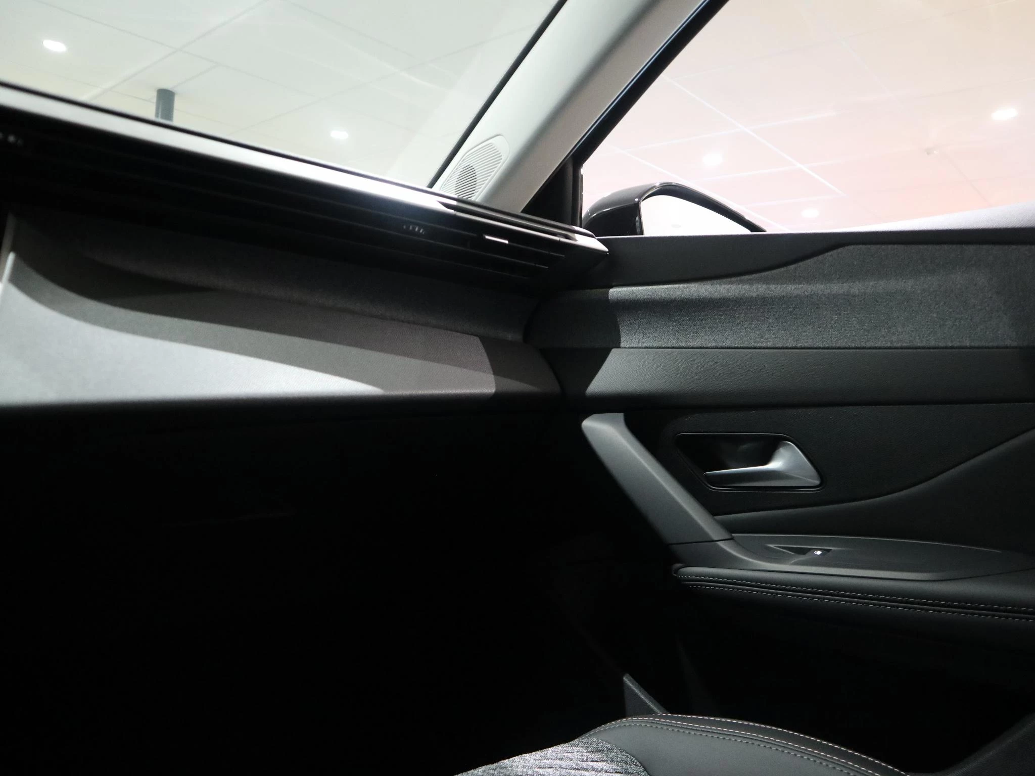 Peugeot-308-image-30