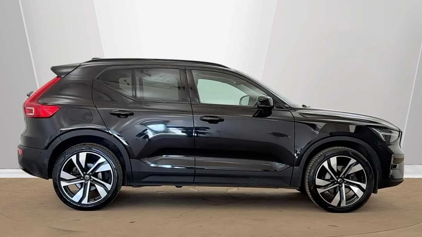 Volvo-XC40-image-1