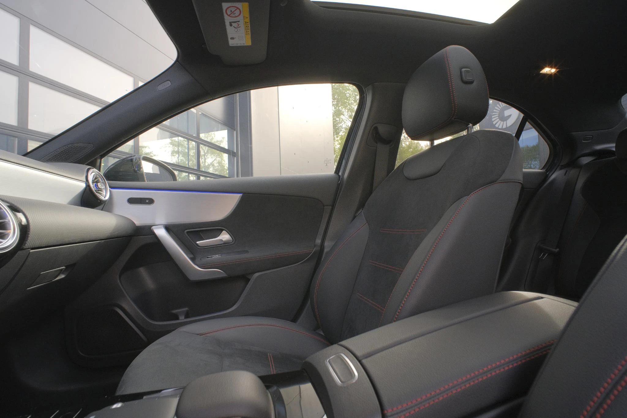 Mercedes-Benz-Classe A-image-14