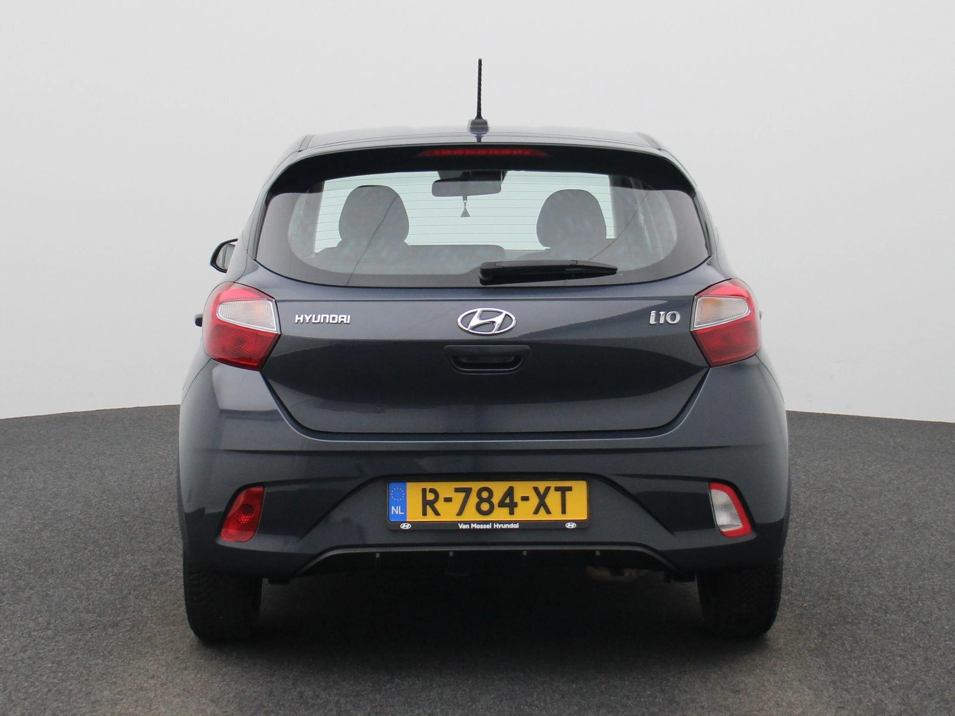 Hyundai-i10-image-4