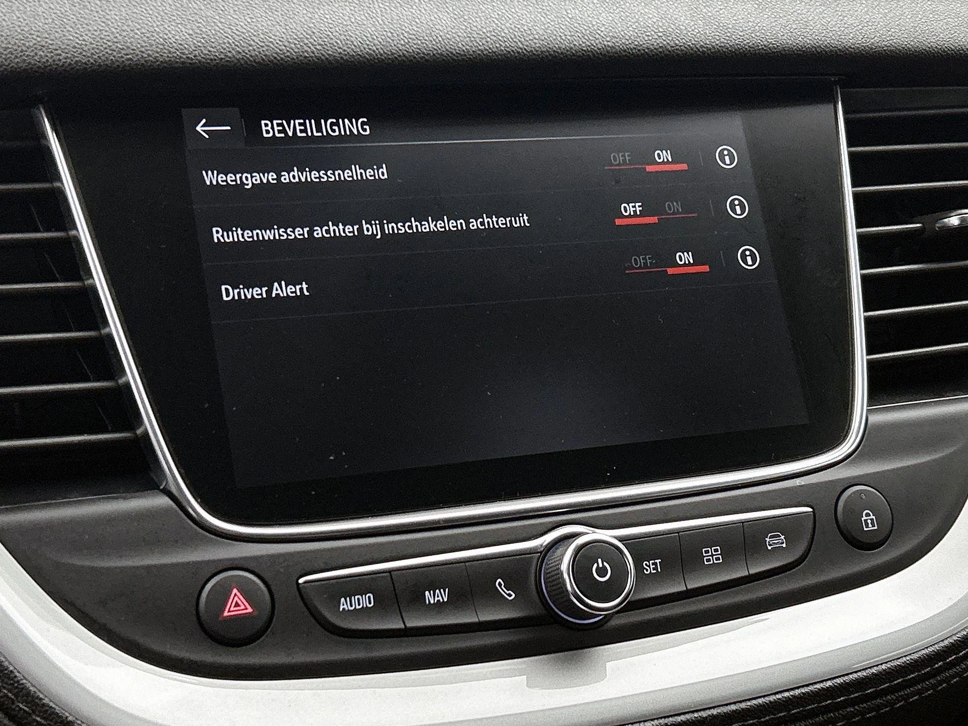 Opel-Grandland X-image-9