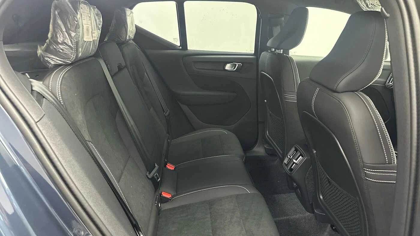 Volvo-XC40-image-7
