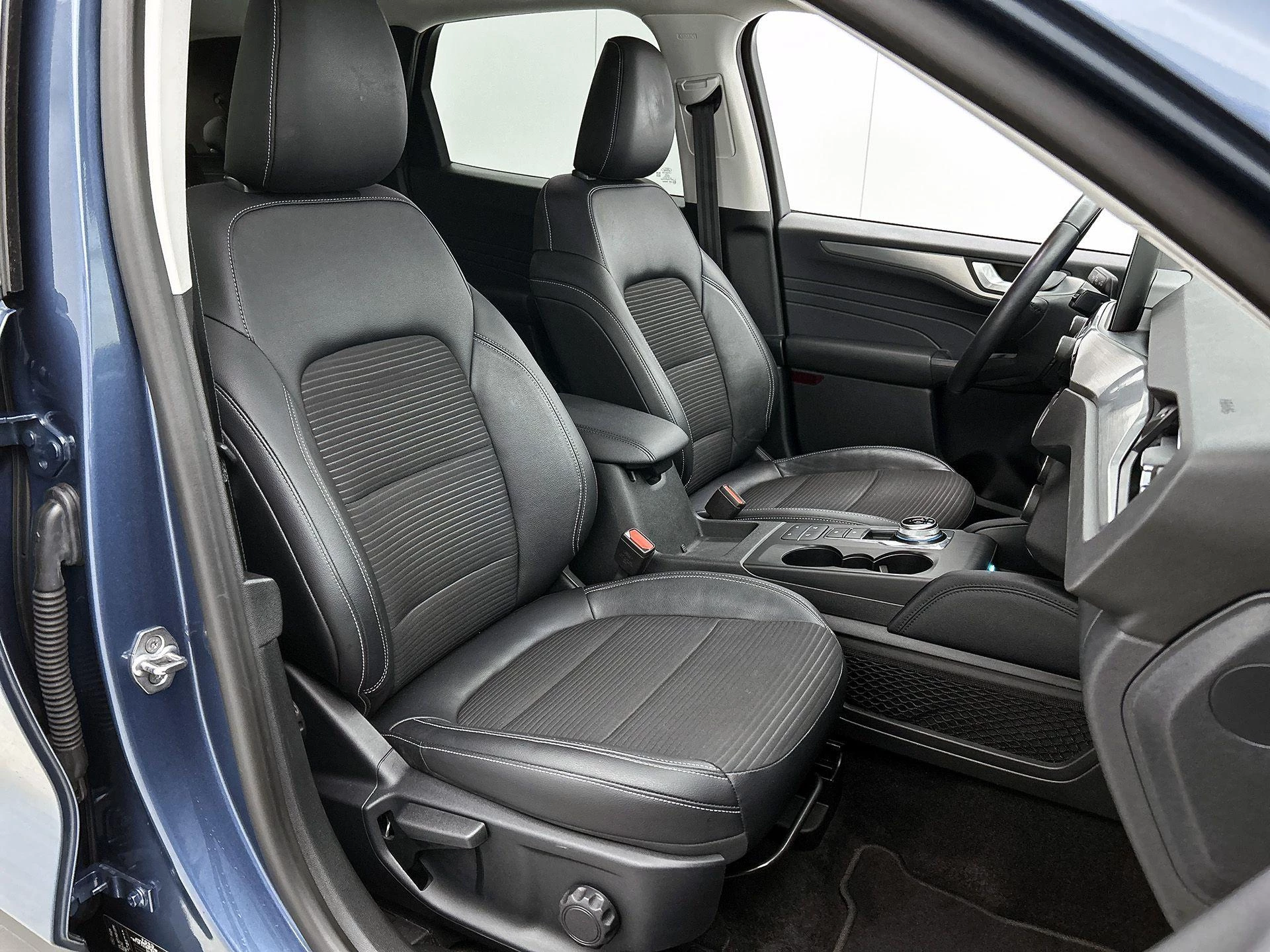 Ford-Kuga-image-42