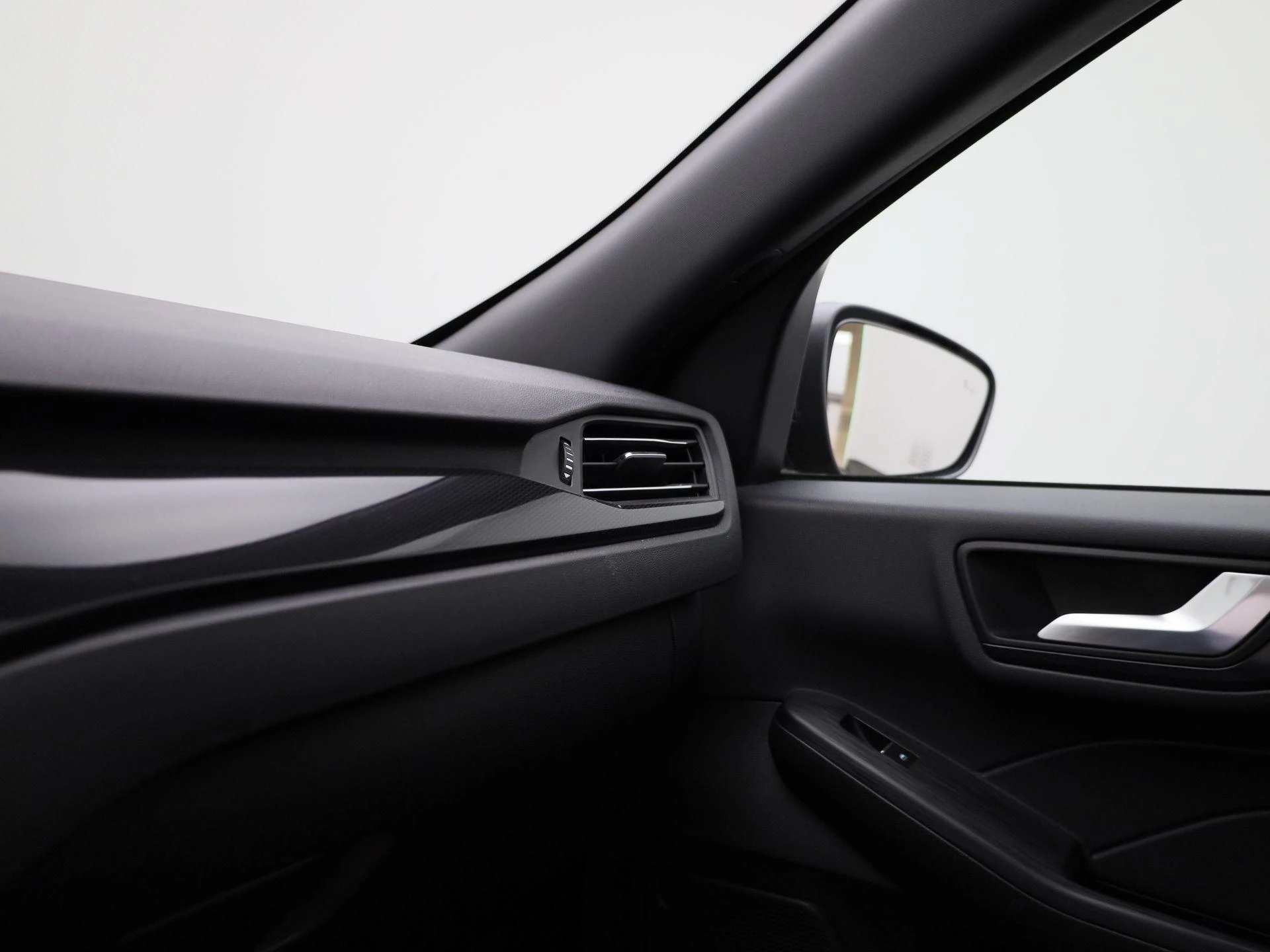 Ford-Kuga-image-28