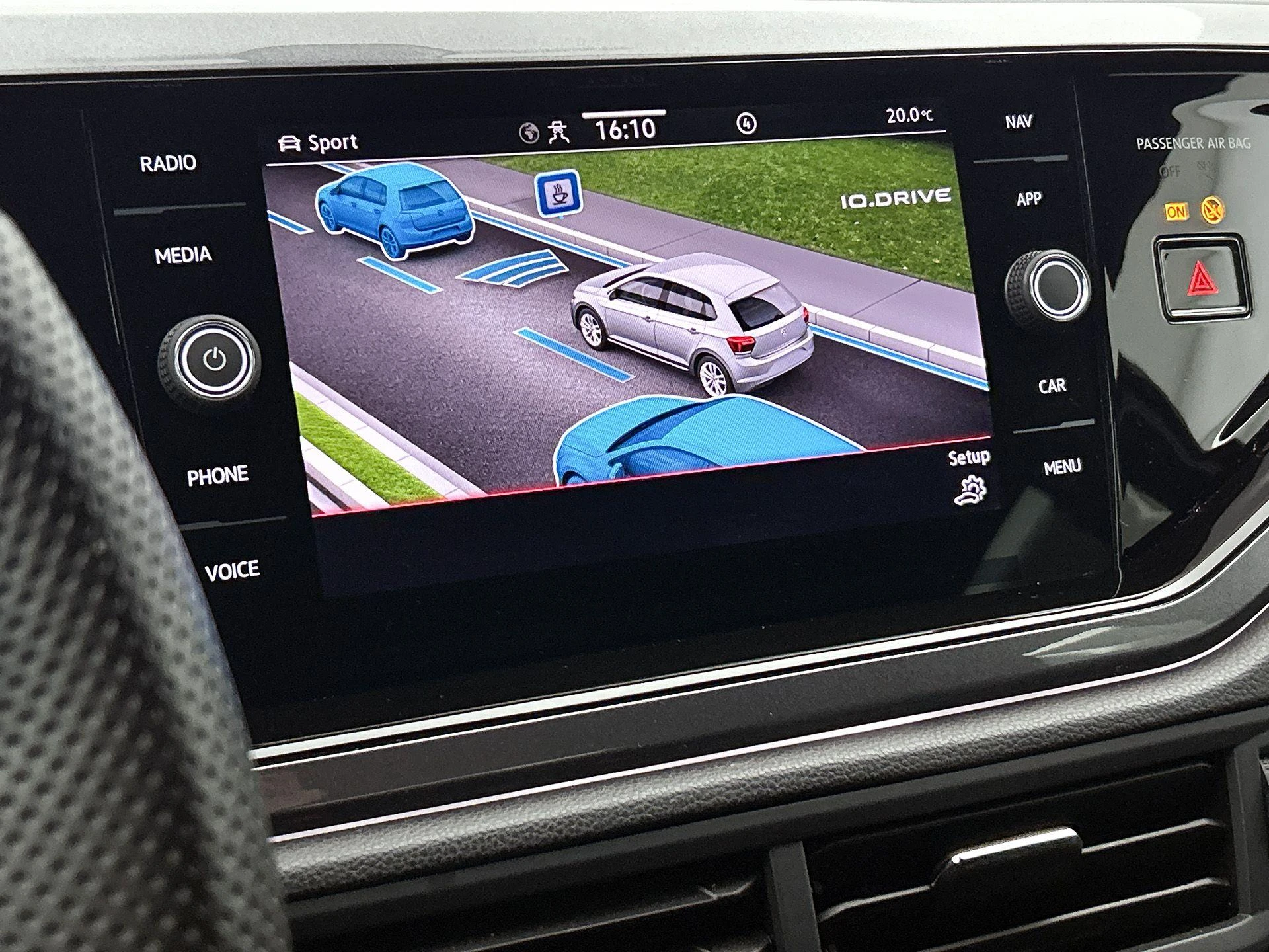 Volkswagen-Polo-image-10