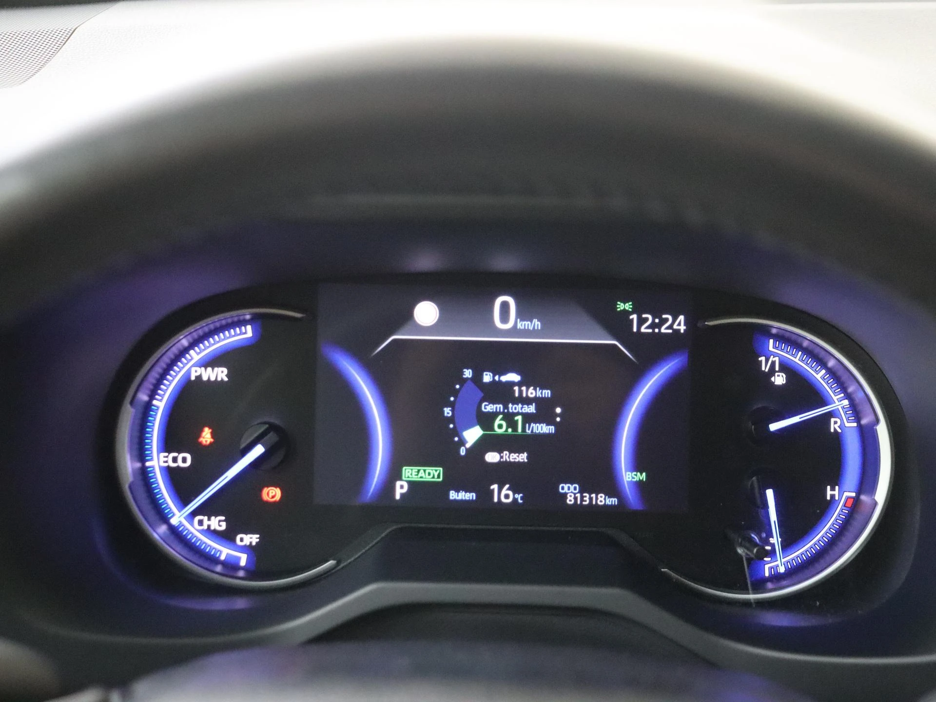 Toyota-RAV4-image-10