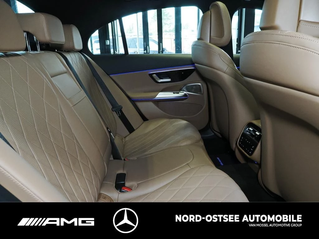 Mercedes-Benz E-Klasse 450 d 4M AMG NIGHT PANO AHK 4D-SOUND HAL AMG Line