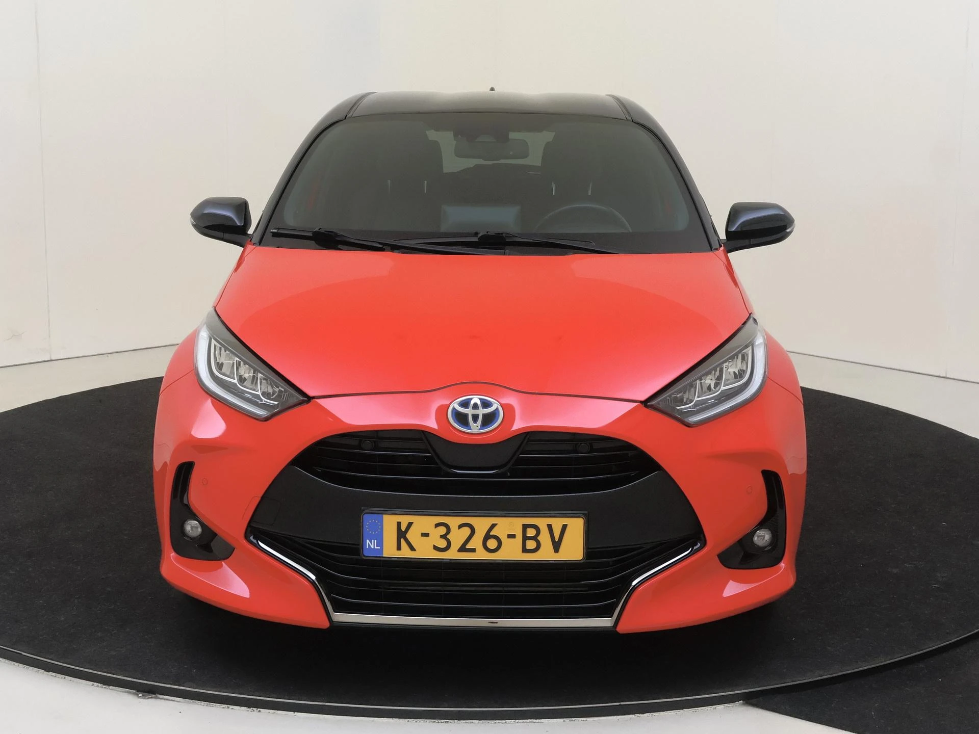 Toyota-Yaris-image-5