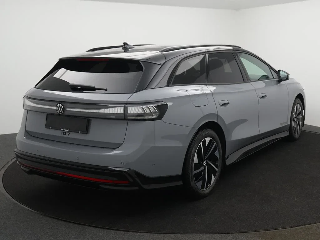 Volkswagen-ID.7-image-1