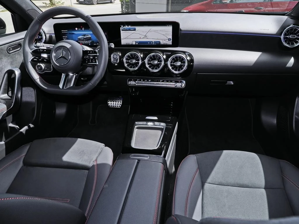 Mercedes-Benz-A-Klasse 200-image-13