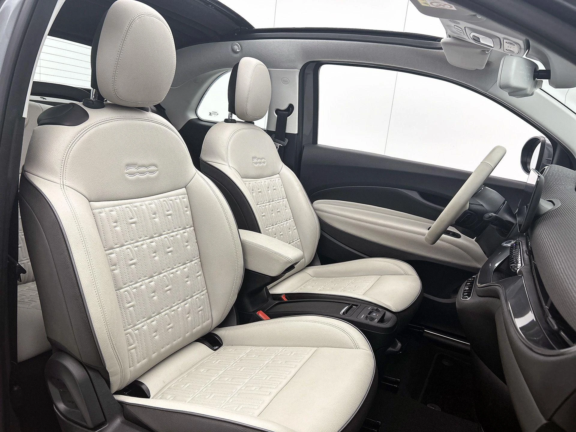 Fiat-500C-image-41