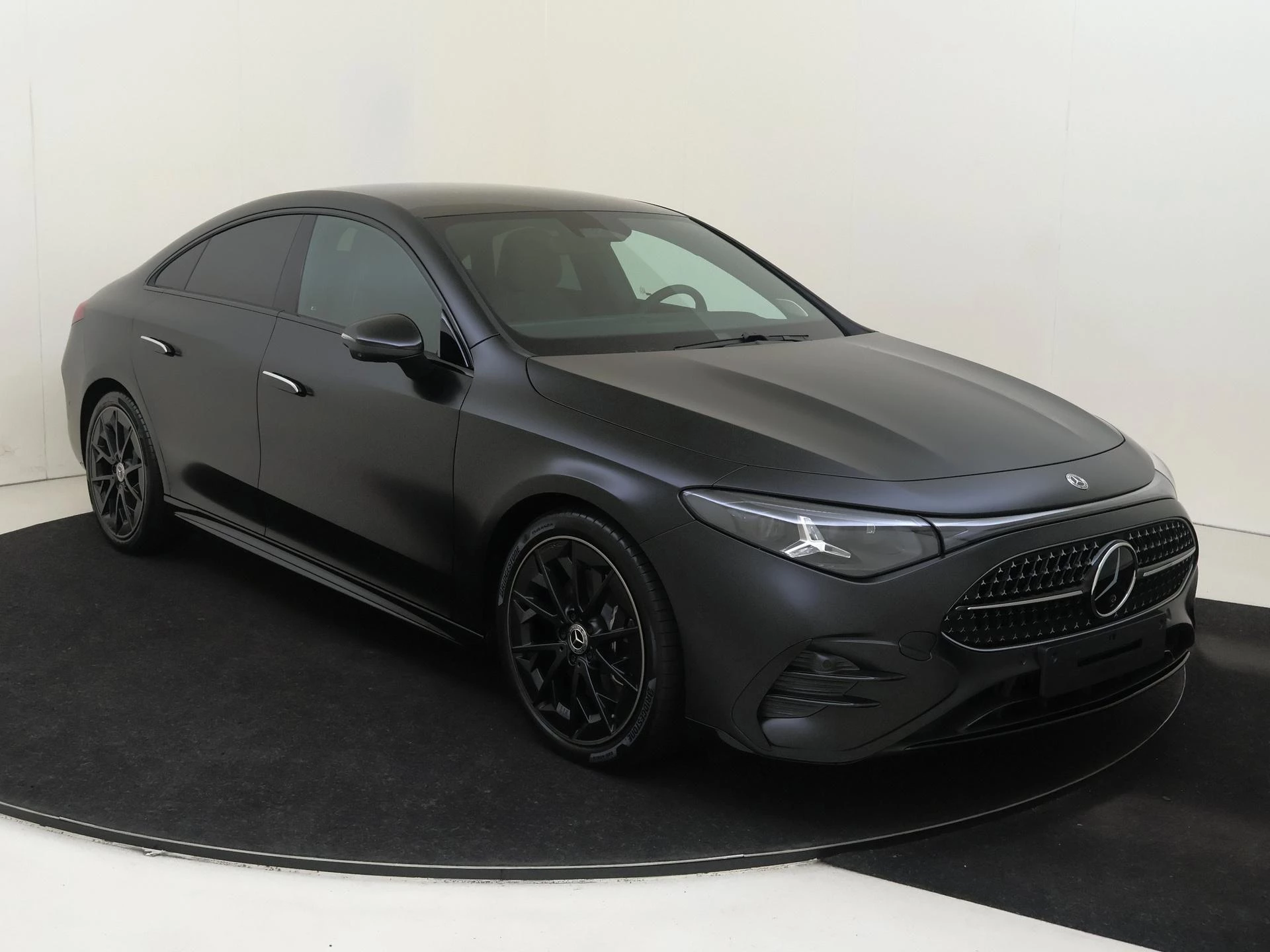 Mercedes-Benz CLA 200 AMG Line