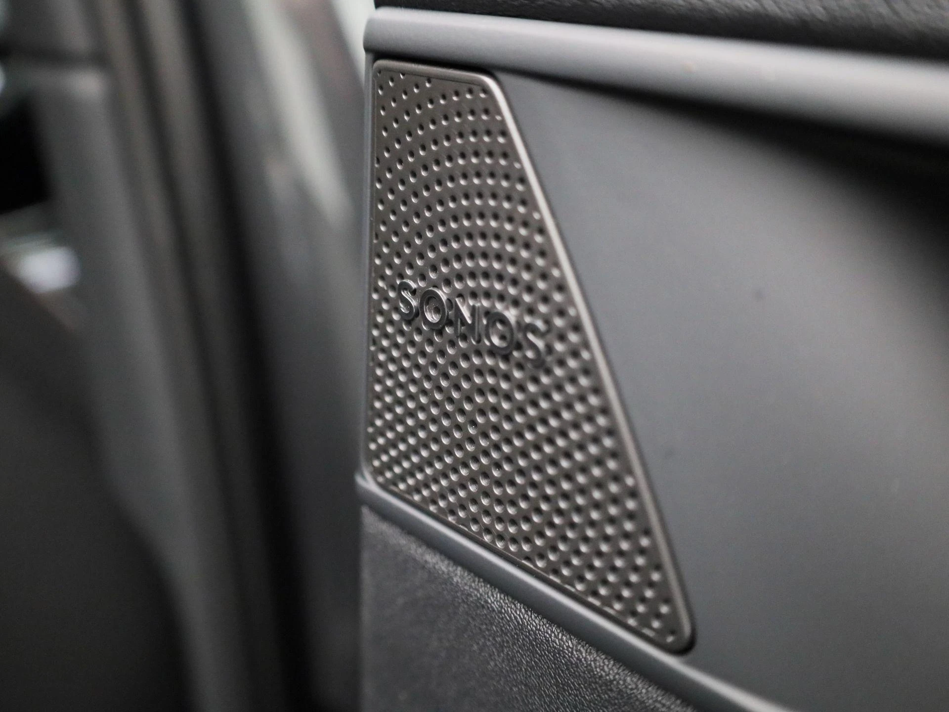 Audi-Q3-image-47