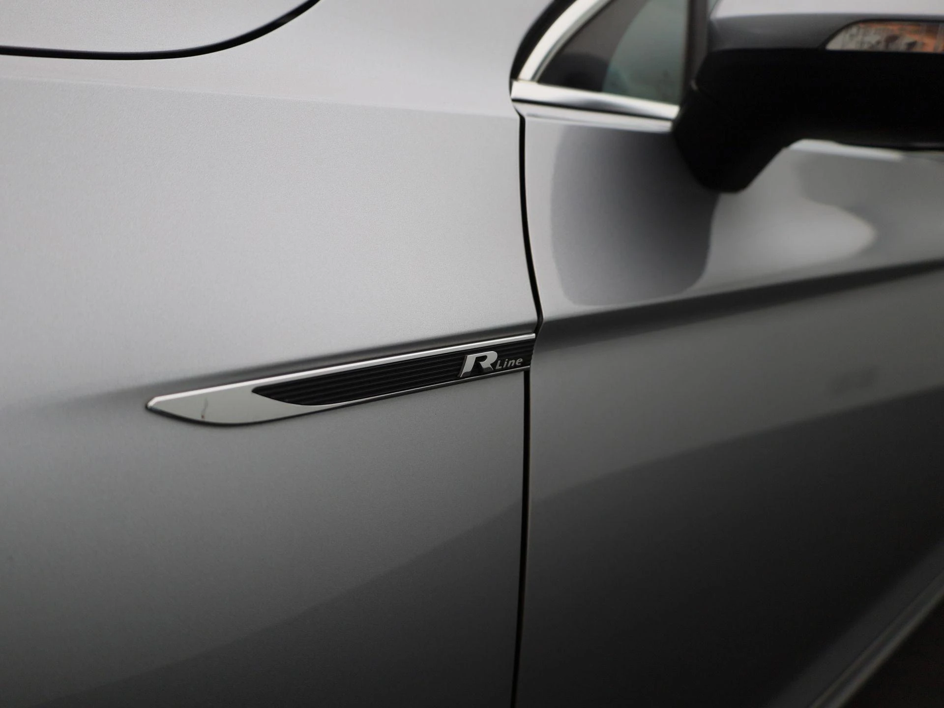Volkswagen-Passat-image-30