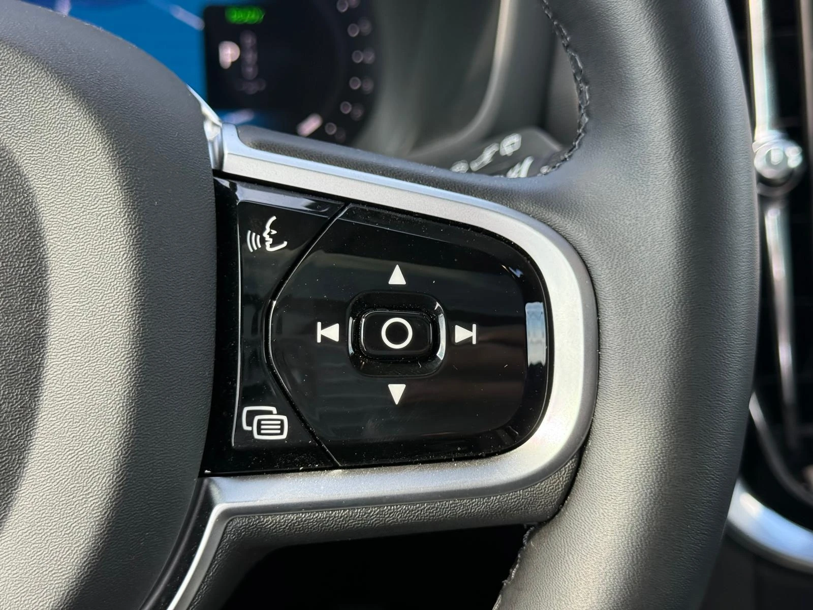 Volvo-V60-image-21