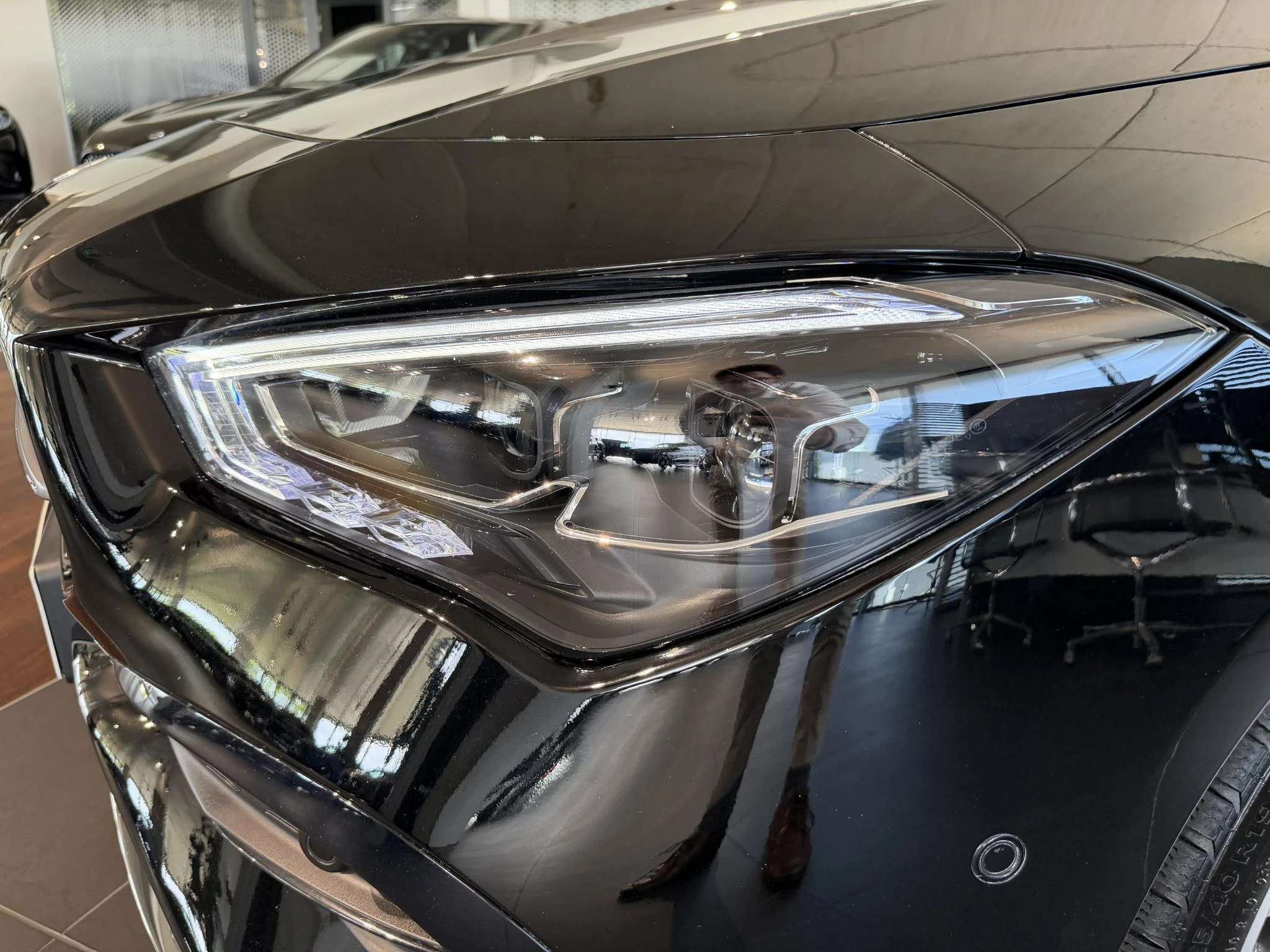 Mercedes-Benz-CLA-image-17