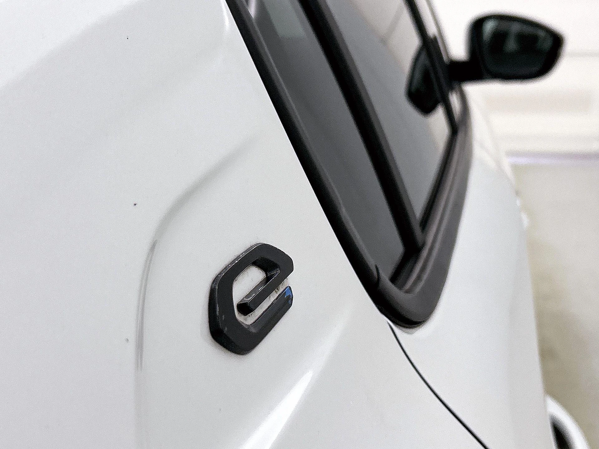 Peugeot e-208 EV Allure 50 kWh