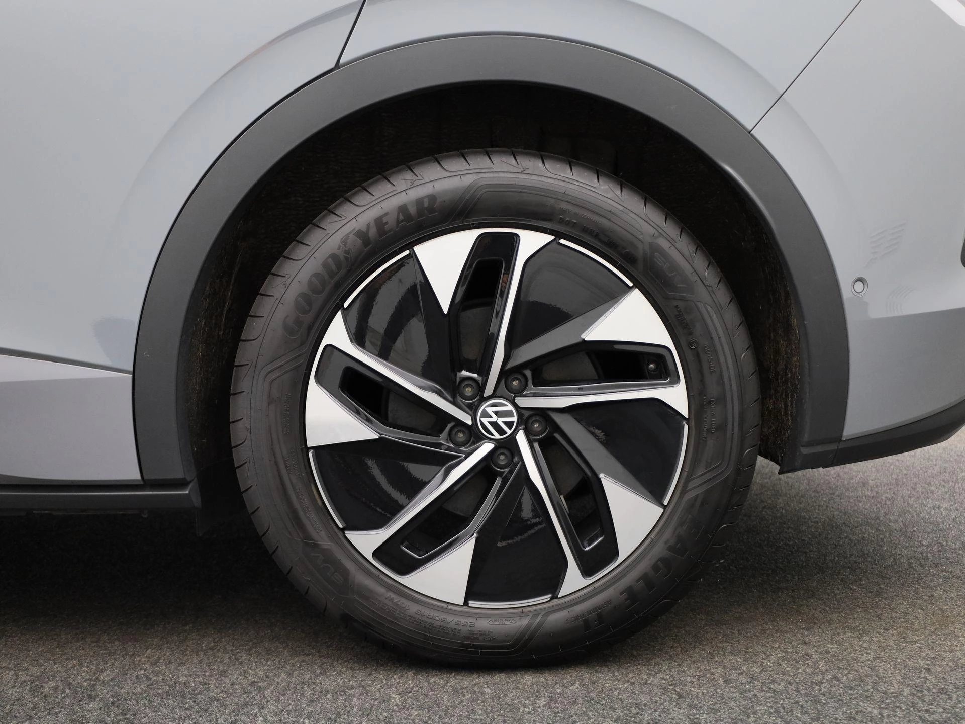 Volkswagen ID.5 Pro 77 kWh