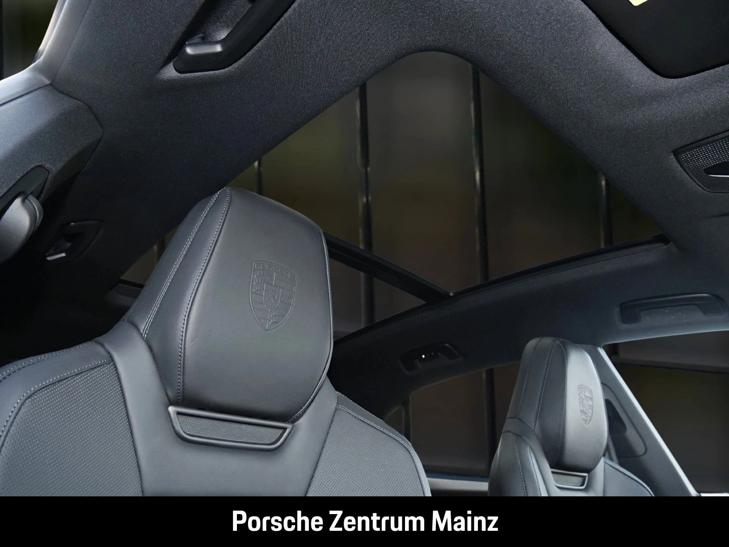 Porsche-Macan-image-24