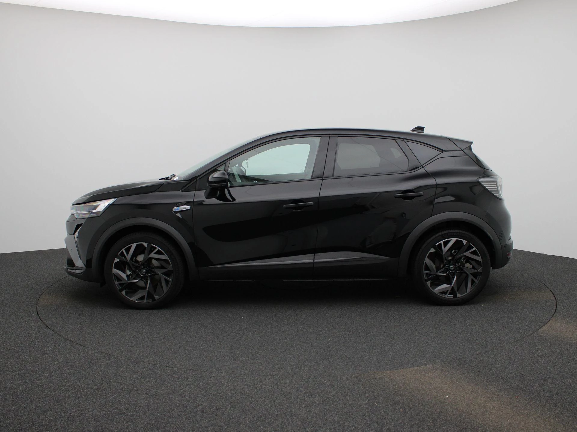 Renault-Captur-image-3
