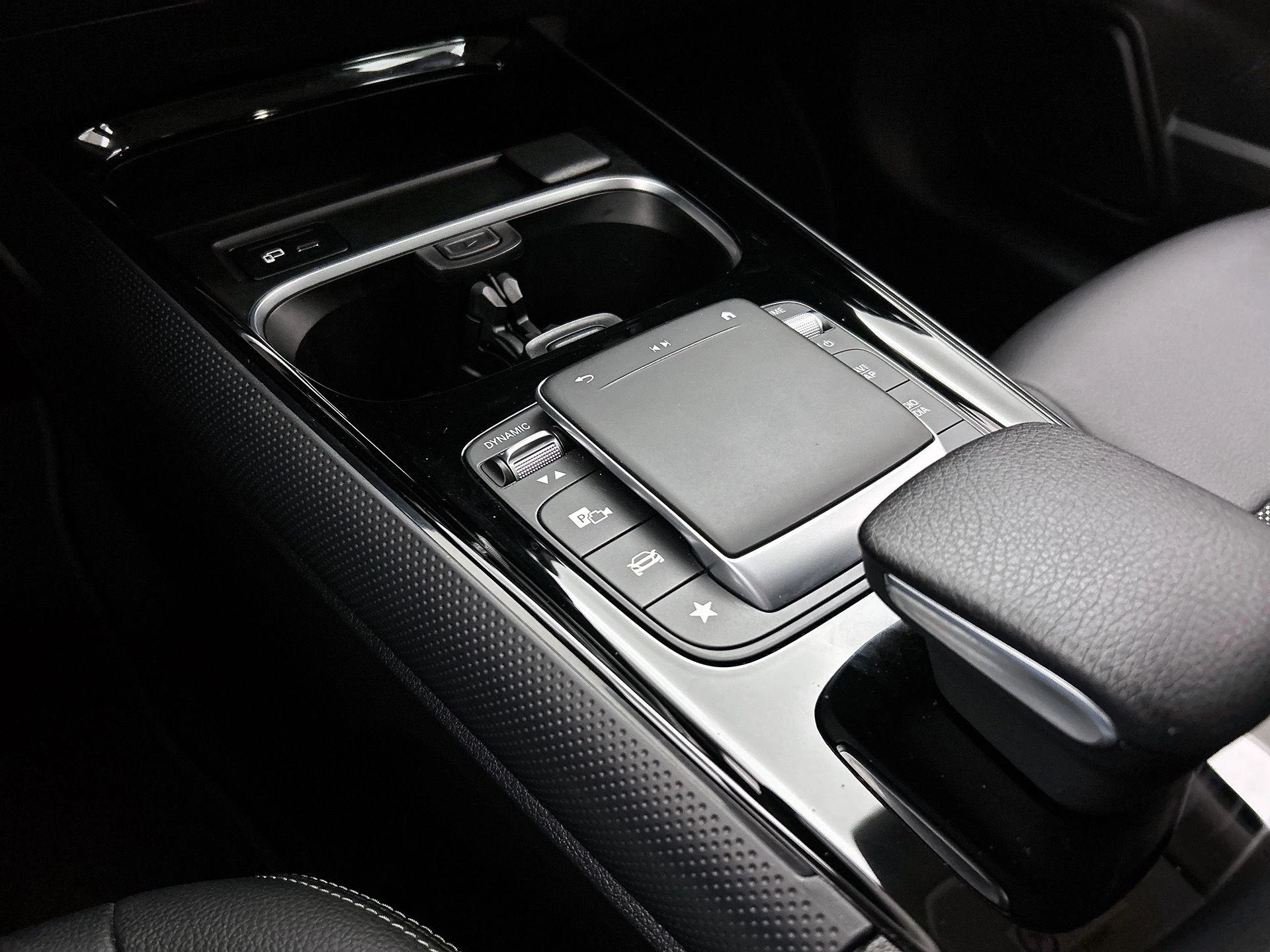 Mercedes-Benz B-Klasse 250 e Business Line