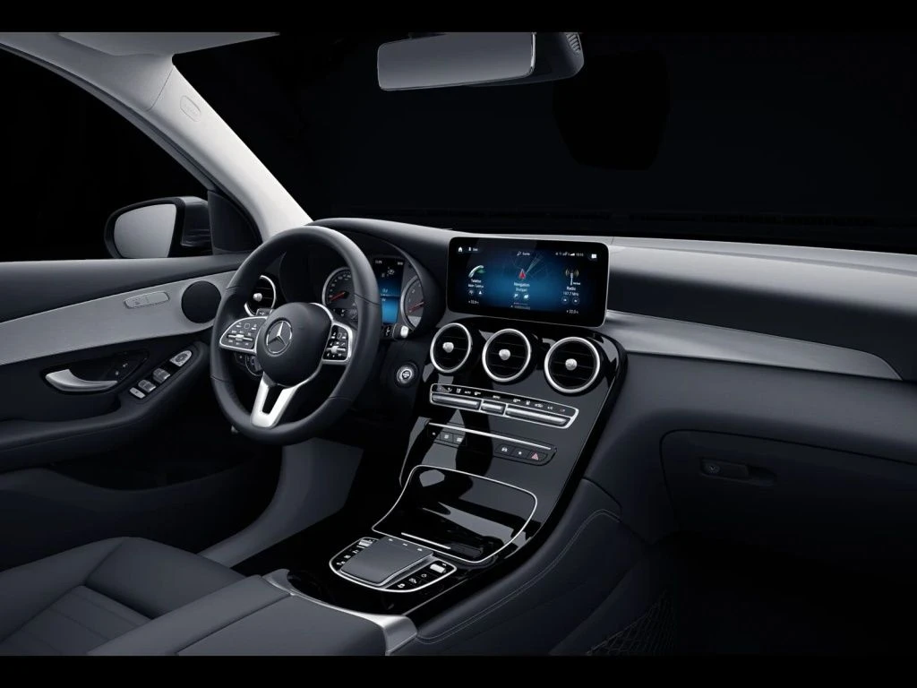 Mercedes-Benz-GLC 300 de-image-12