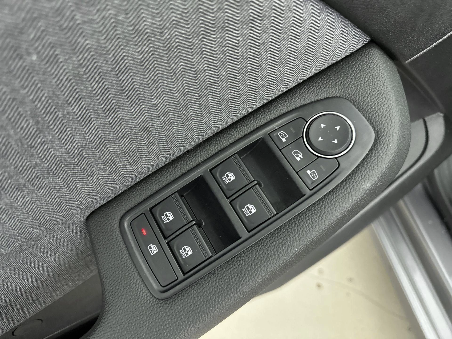 Renault-Clio-image-20