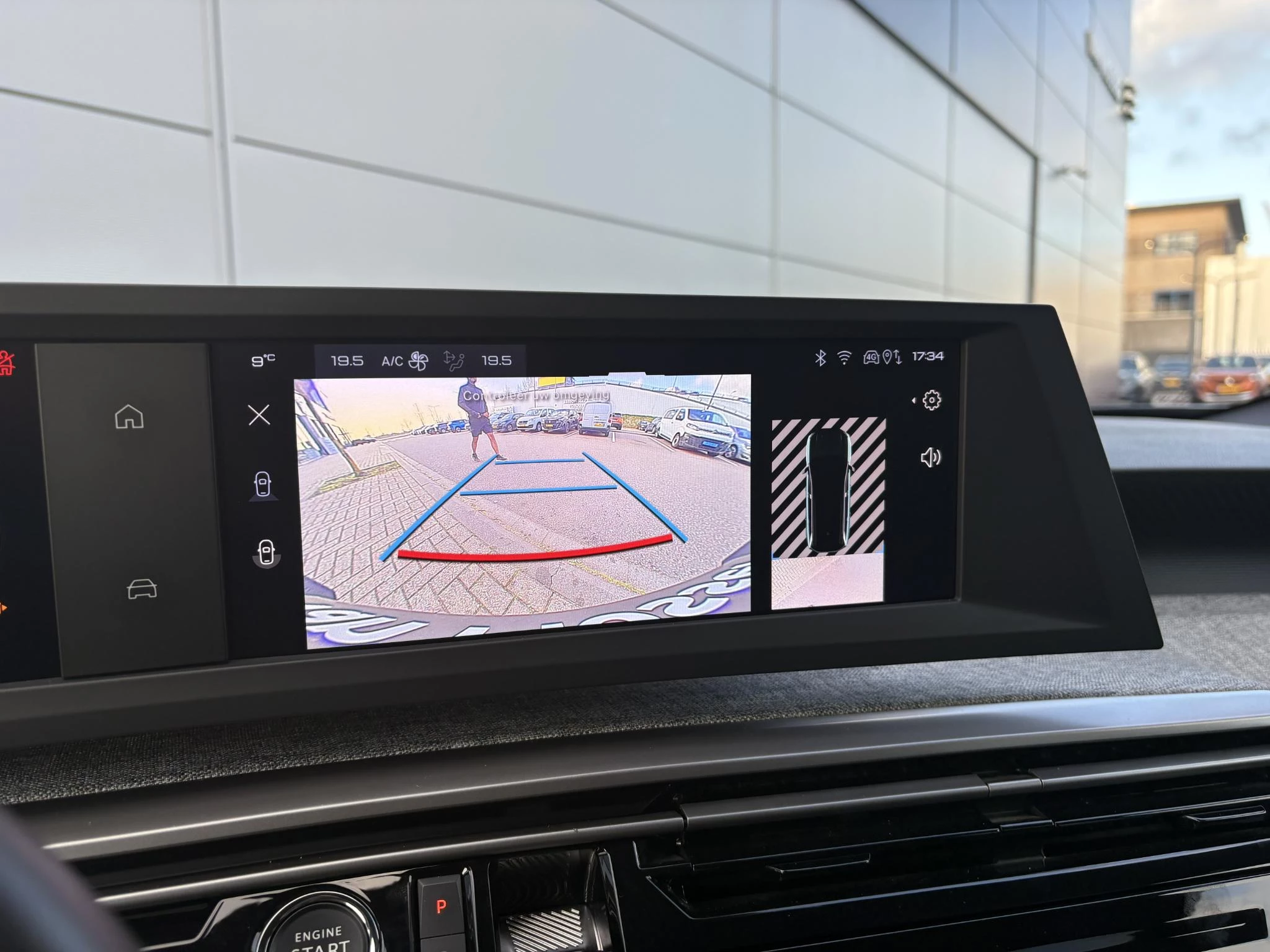 Peugeot-5008-image-18