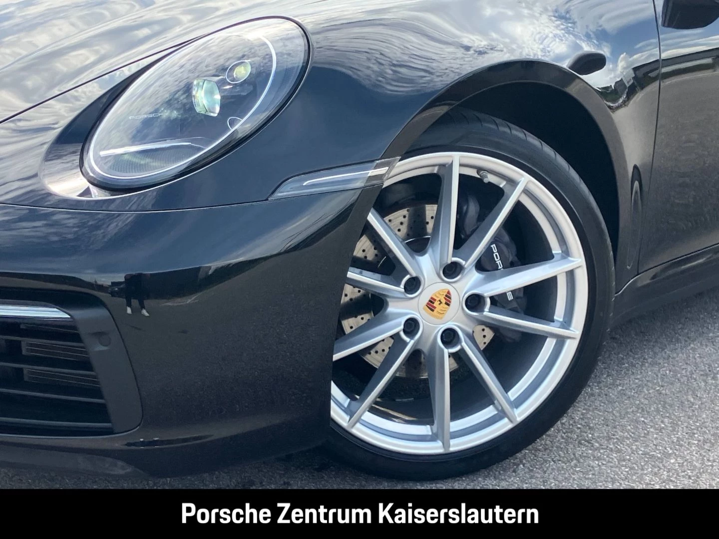 Porsche 911 992 Carrera 4 Cabrio Sportabgas BOSE 21-Zoll carrera