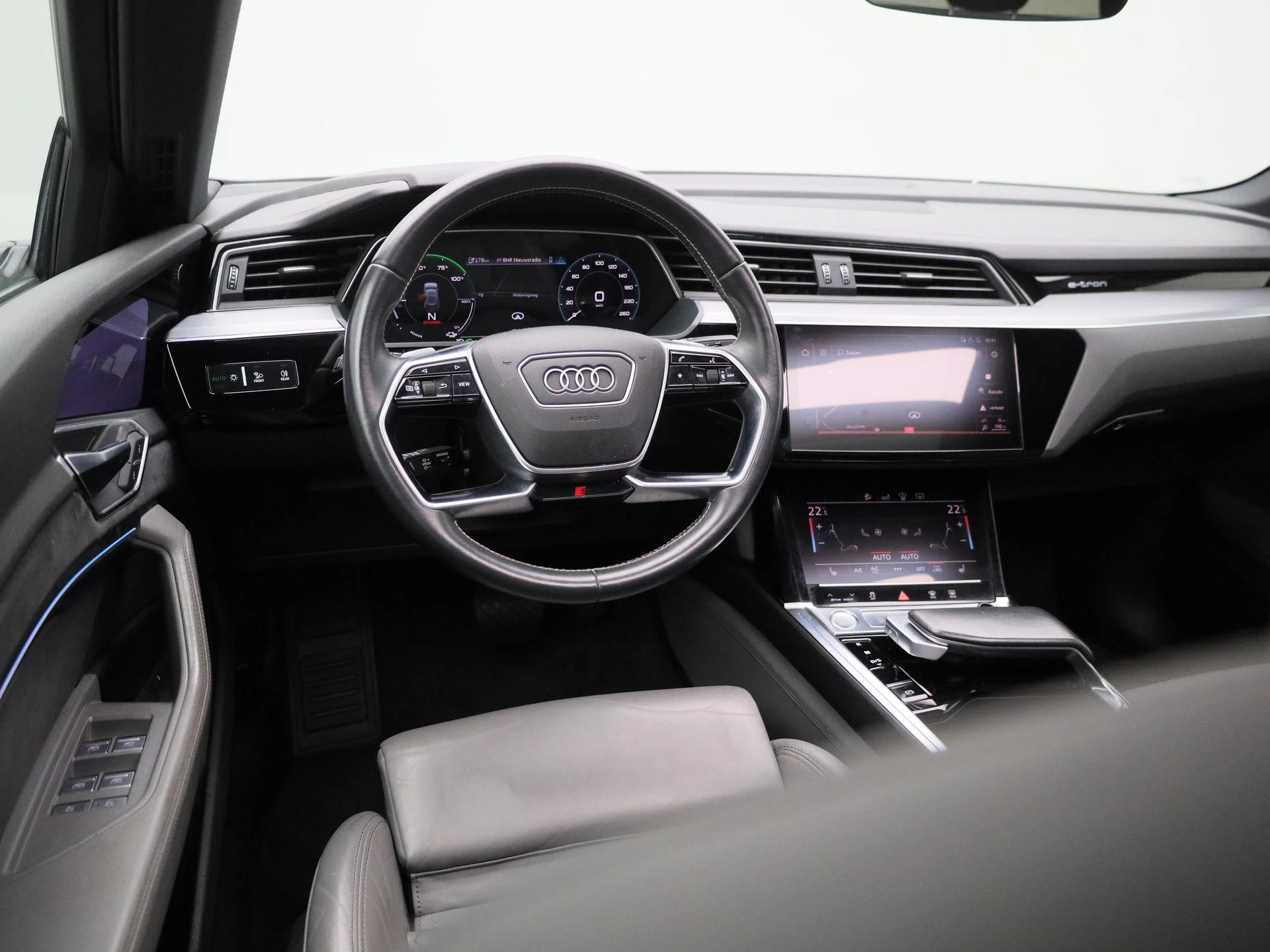 Audi-e-tron-image-6