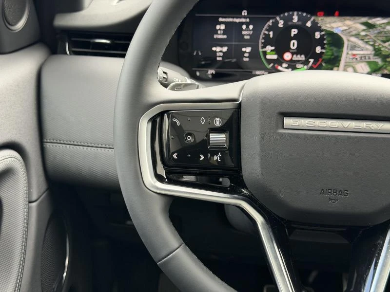 Land Rover-Discovery Sport-image-17