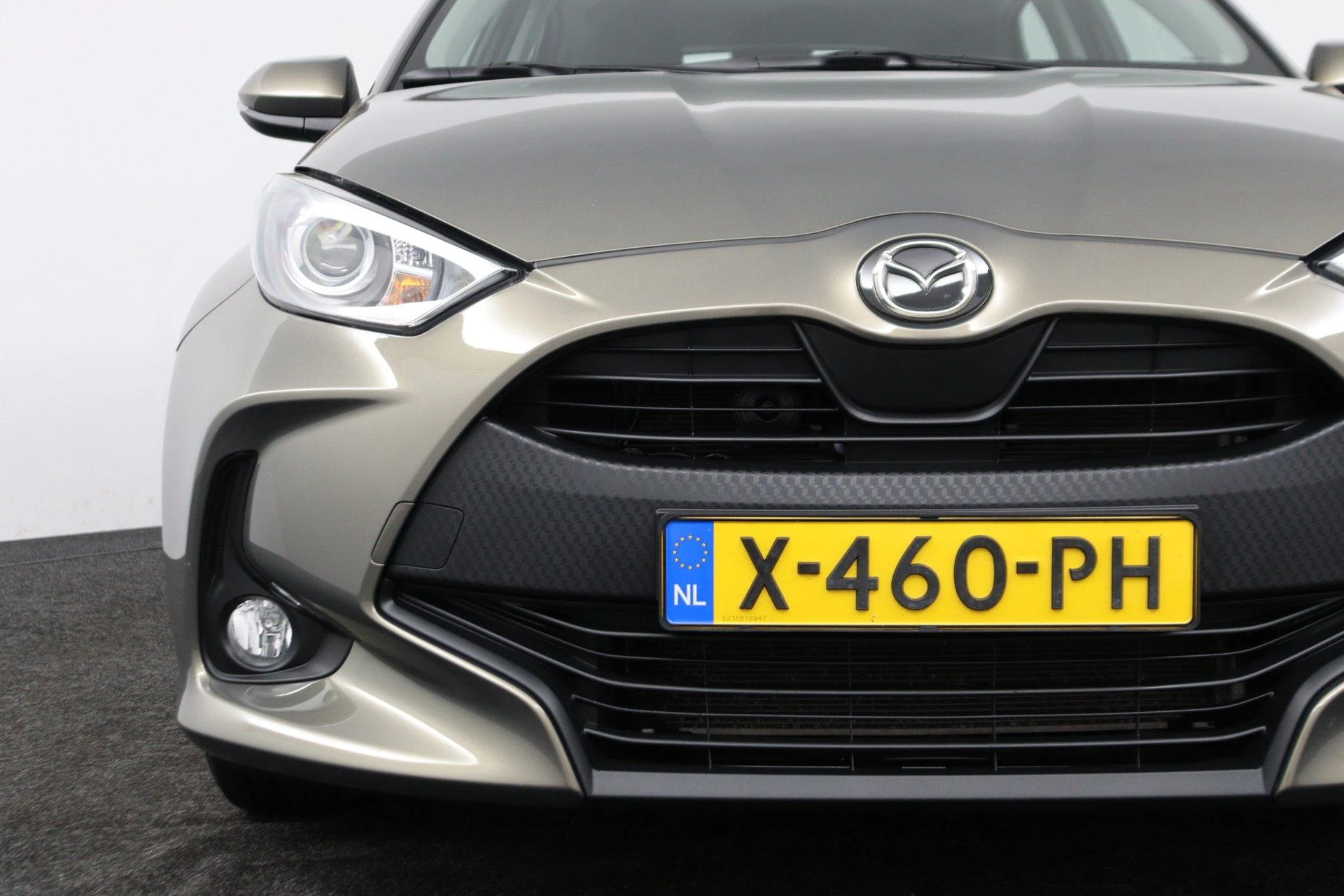 Mazda-2 Hybrid-image-26
