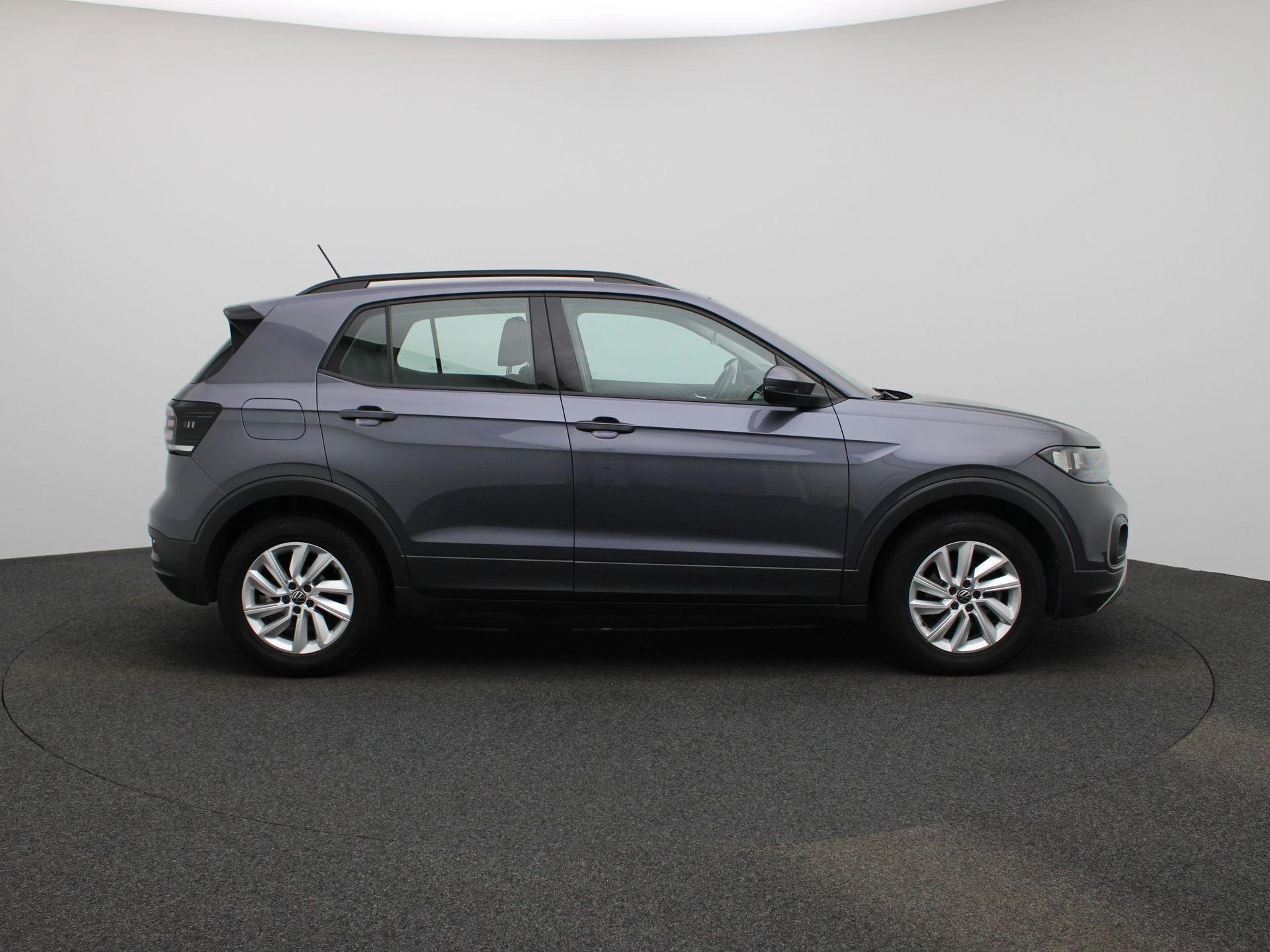 Volkswagen-T-Cross-image-5