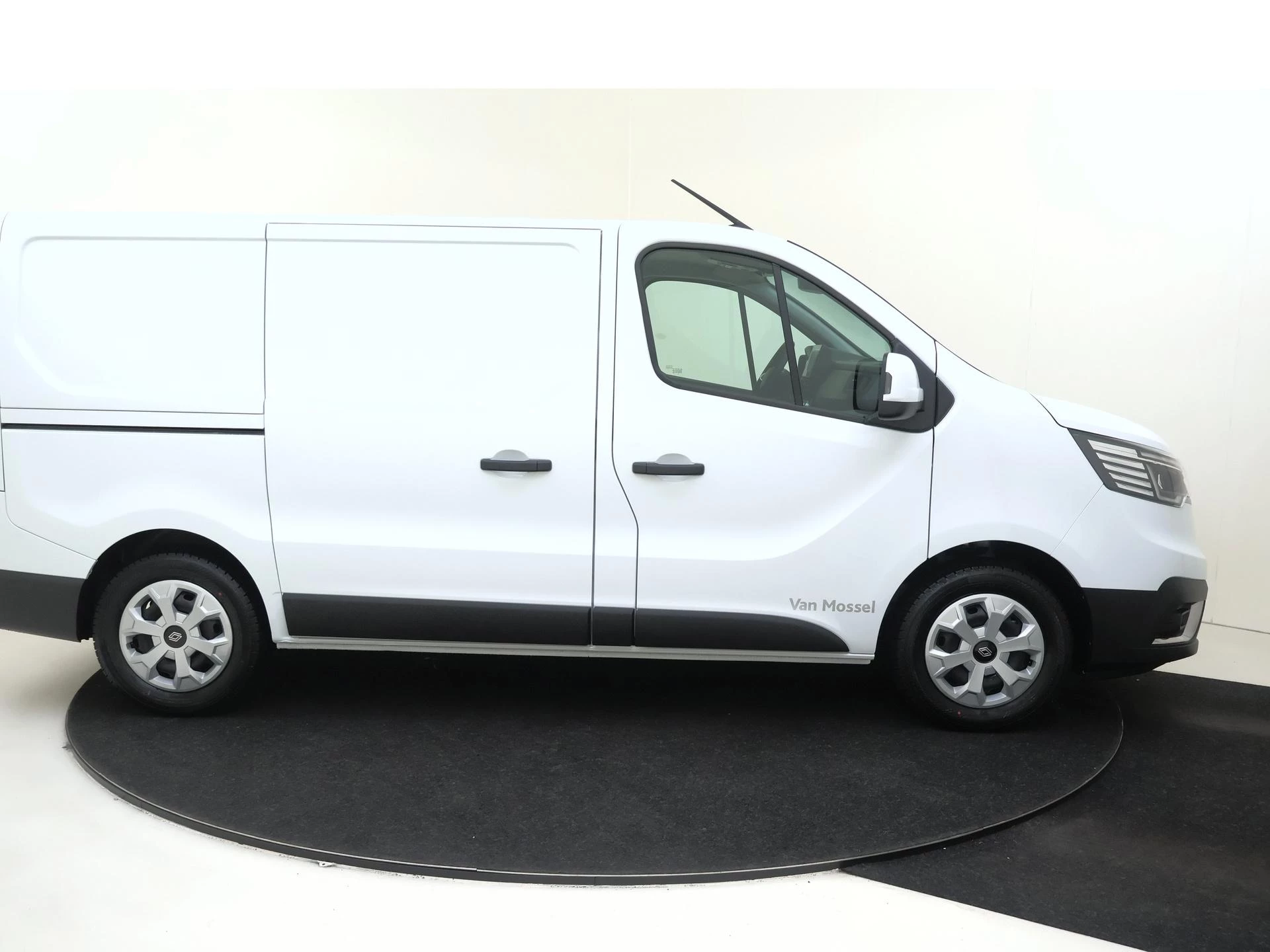 Renault-Trafic-image-8
