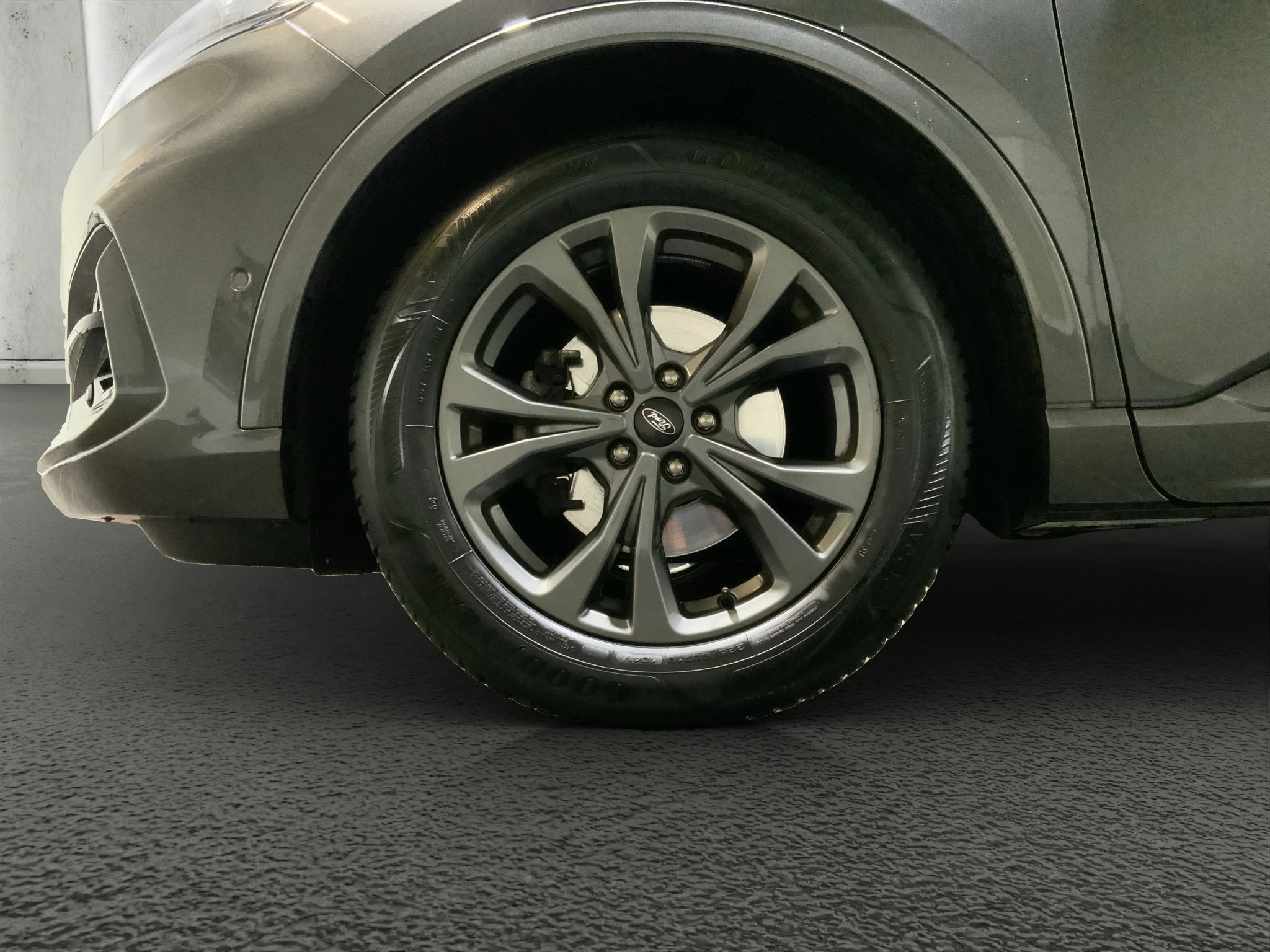 Ford-Kuga-image-8