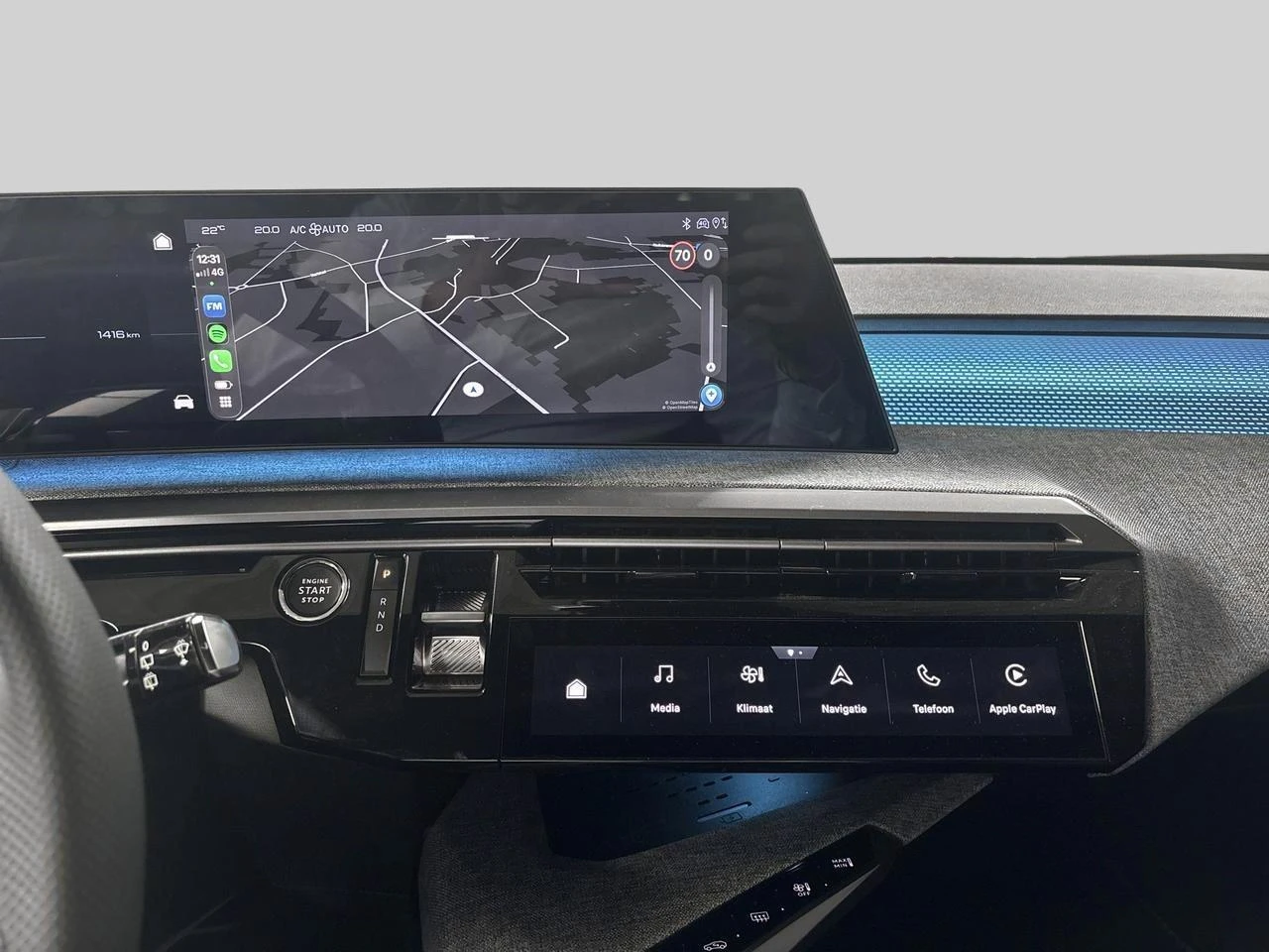 Peugeot-e-5008-image-12