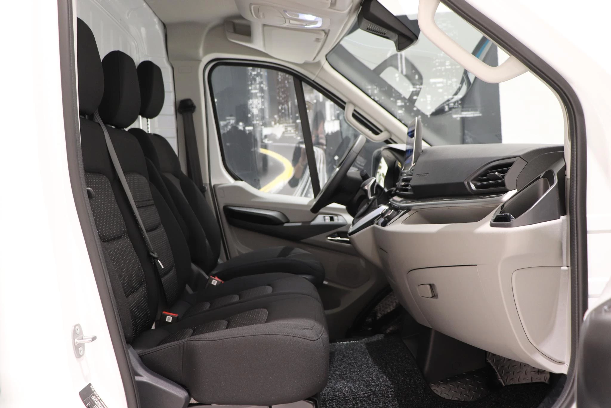 Maxus-eDeliver9-image-16